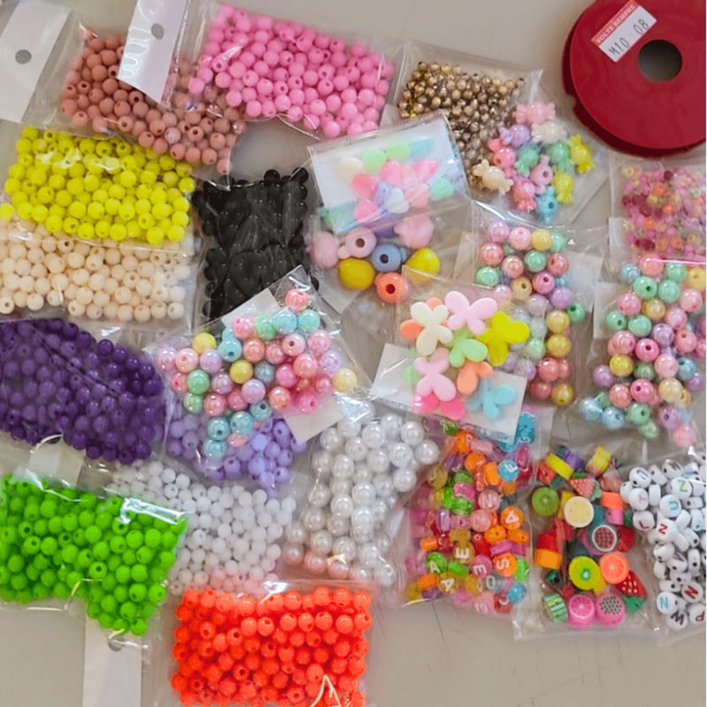 Pack de 1000 Miçangas e fio de silicone - Material de Artesanato 2 (1)
